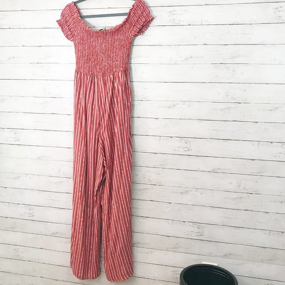 Red Wide Leg Off Shoulder Tie Waist Jumpsuit XL - Picture 5 of 6